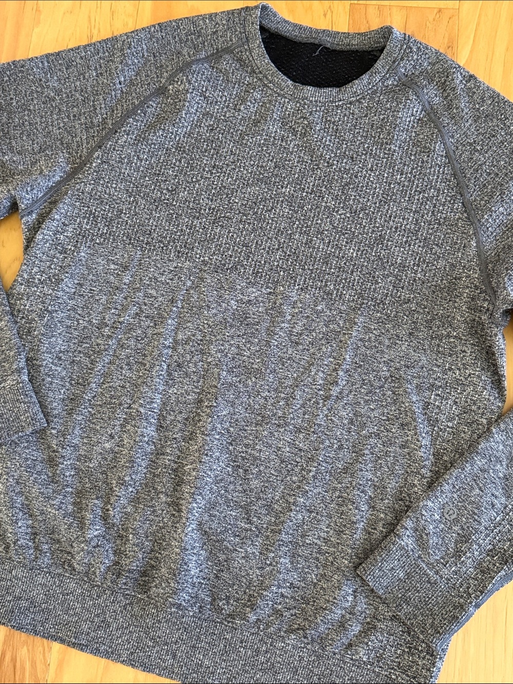 Lululemon Engineered Warmth Long Sleeve Crew - Picture 4 of 7